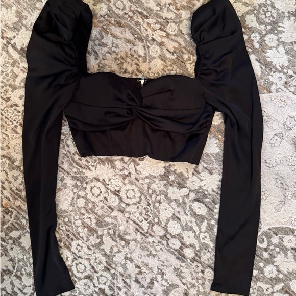 Oh Polly Puff Sleeve Top - Picture 2 of 4